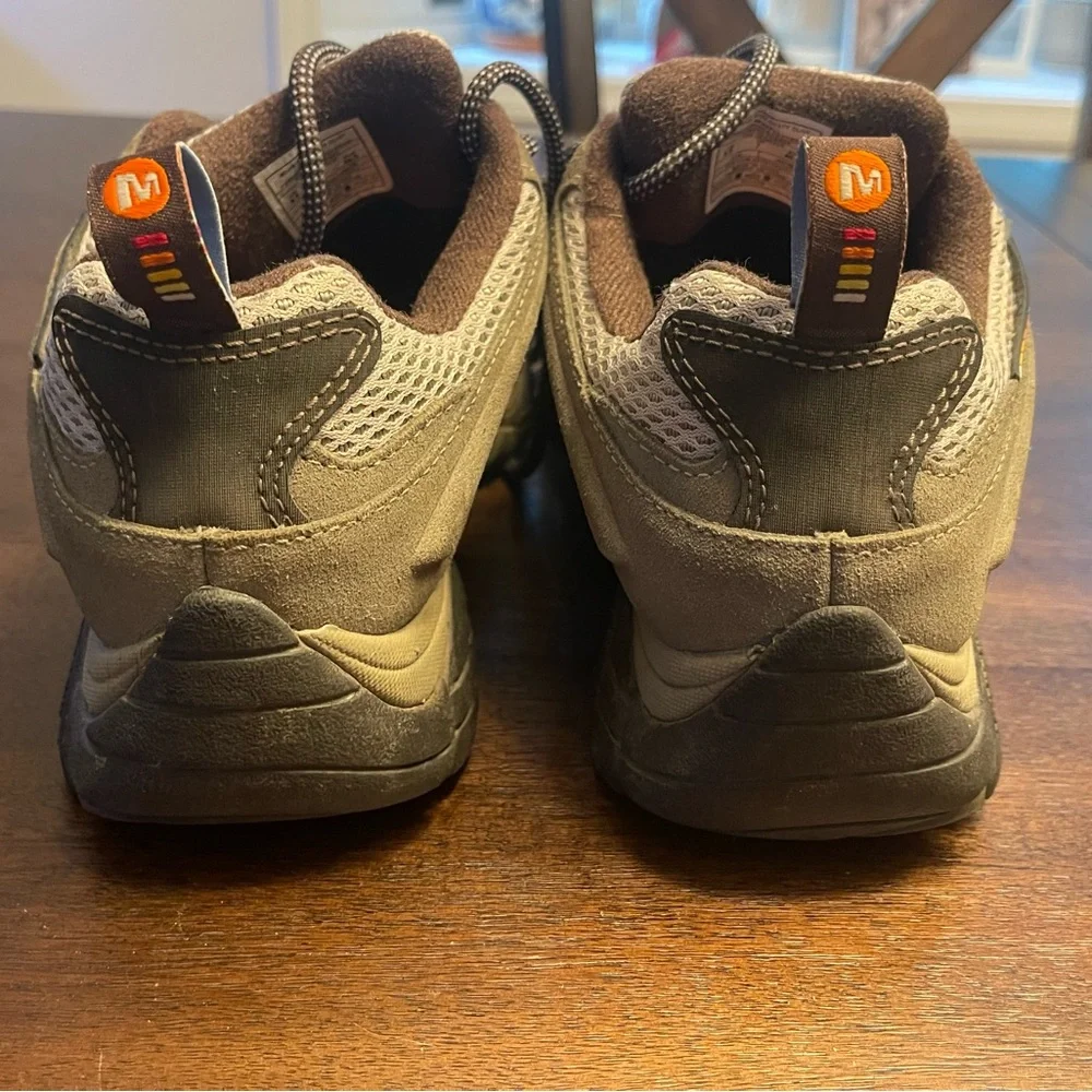Merrell Athletic Shoes Tan and Black Trail-Ready Design Waterproof - Picture 5 of 8